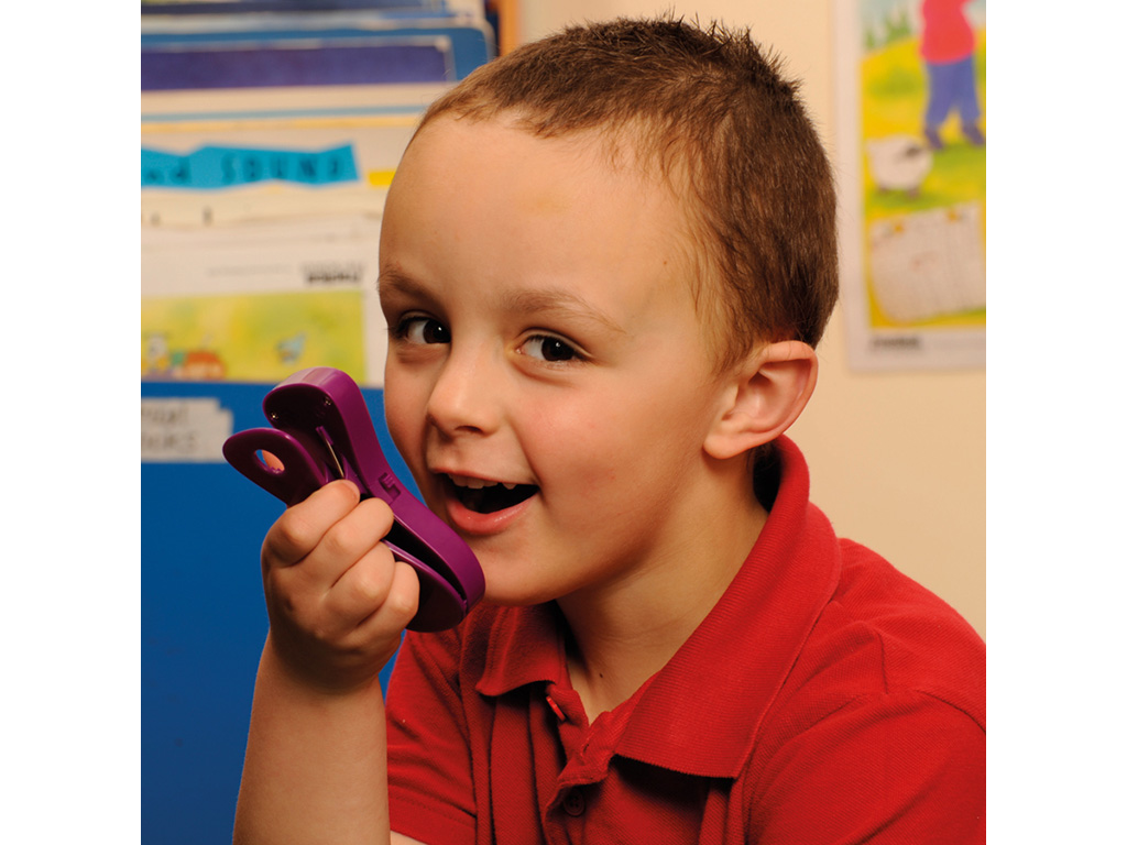 Pinces enregistreuses pour enregistrer des messages